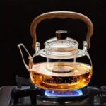 Théière en Verre 1L Poignée en Bois avec Support – Image 3